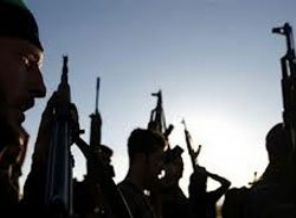 El Nusra rehin Lübnan askerlerinden birini öldürdü