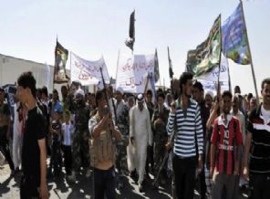 ABD'nin IŞİD müdahalesi Irak'ta protesto edildi