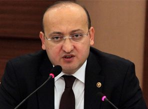 Akdoğan HDP'li vekillerle görüşecek