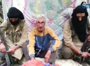 Cezayir'de bir Fransız vatandaşı kaçırıldı