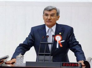 Tayan: 'Başörtüsü serbestisi geriye gidiştir'