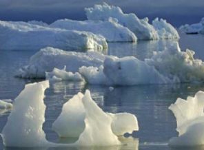 Buz alanları farklı gelişiyor