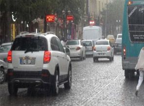 Şanlıurfa'ya aylar sonra yağmur yağdı