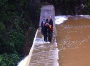 Taşan dereden ölümüne geçiş