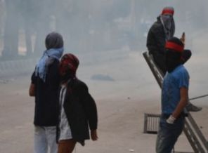 Cenazede bile rahat durmuyorlar