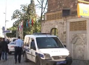 İstanbul'da güpegündüz soygun