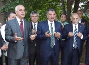 İstanbul Valiliği'ne dualarla uğurlandı