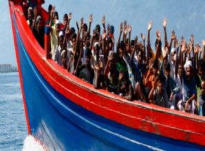 Kıbrıs açıklarında 400 kaçak mahsur kaldı