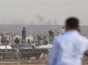 Kobani'den dumanlar yükseliyor