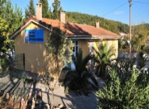 Okul kapatılınca eğitim camiye alındı