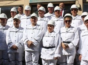 Vekillerden ret: O kıyafetleri giymeyiz