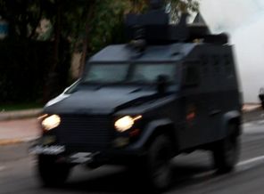 Polis aracı kaza yaptı: 3 ölü, 2 yaralı