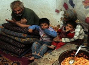 Türkiye'de bir ailenin açlık sınırı bin 190 lira