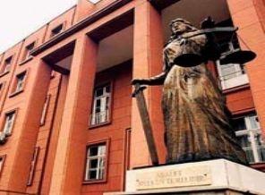 CHP'li vekil AYM'ye ateş püskürdü