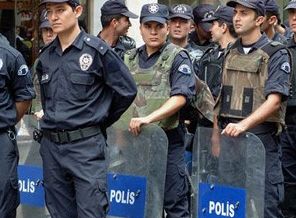 İstanbul Üniversitesi'nde gerginlik