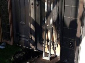 İsveç'te cami kundaklandı