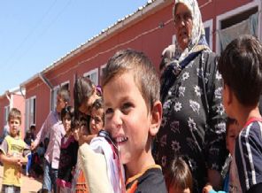 Suriyeliler bir bayrama daha buruk giriyor