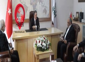 Abdullah Gül'den İHH'ya ziyaret