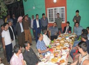 Futbol kulübünden Ezidilere yemek