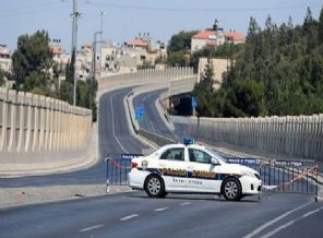 İsrail bayramda yolları kapatıyor