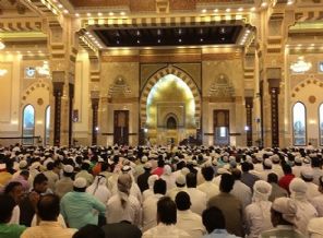 Arap dünyasında Bayram Hutbesi teması