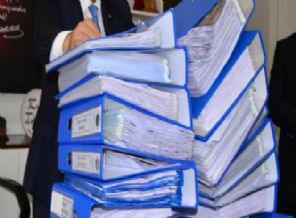 Belediyeye cv yağdı