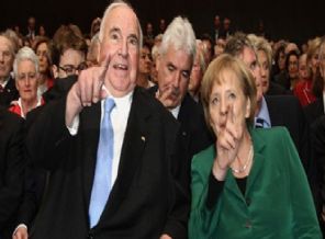 'Merkel çatal kaşık kullanmayı bilmezdi'