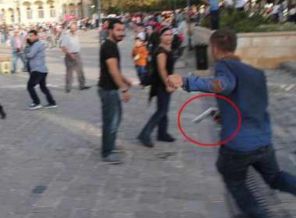 İzmir'de Kobani protestosunda gerginlik