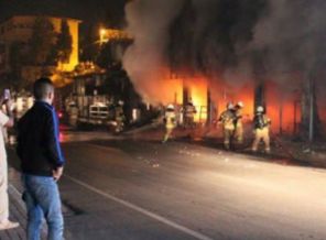 İzmir valiliğinden 'Bayrak' açıklaması