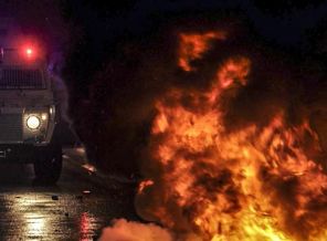 Diyarbakır'da 8 saldırgan daha yakalandı!