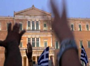 Yunanistan'da hükümete güvenoyu