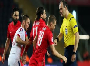 Letonya maçı öncesi korkutan detay!