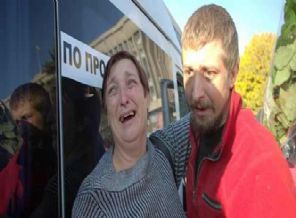 Ayrılıkçılar 17 Ukrayna askerini serbest bıraktı