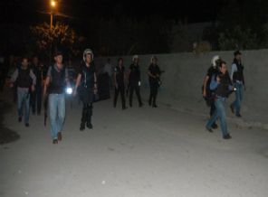 Ceyhan'da 500 polisle operasyon