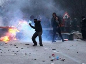 İstanbul Emniyeti: 348 kişi gözaltına alındı