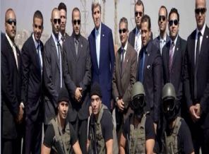 İhvan'ın katilleriyle hatıra fotoğrafı çektirmiş