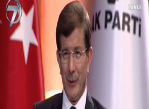 Davutoğlu canlı yayında gündemi değerlendirdi