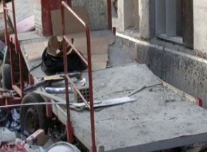 İzmir’de asansör kazası