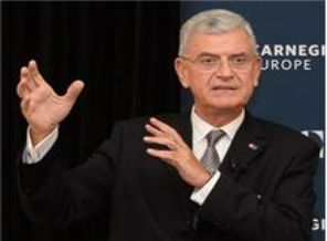 'Twitter'ın kapatılmasının hata olduğunu söyledim...'