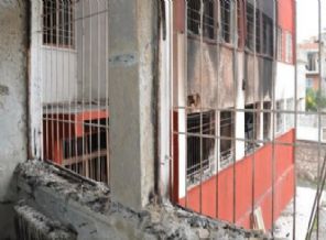 Öğrenciler yakılan yurtta dehşeti yaşadılar