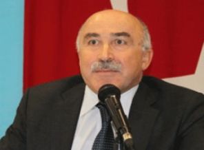 Öz: Kobani'de Kürtler Kürtlerle savaşıyor