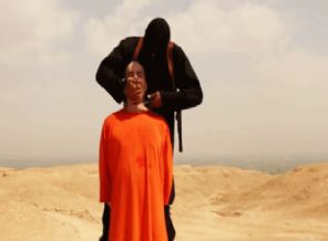 ‘Başı kesilen’ tüm rehinelerden biri Müslüman olmuş