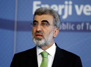 Bakan Yıldız'dan petrol açıklaması