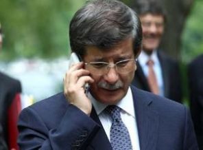 Davutoğlu'ndan başsağlığı telefonu