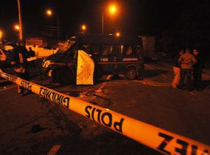 Askeri araç kaza yaptı