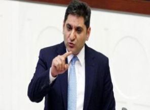 CHP'de istifa depremi!