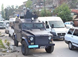 Ankara’da polise ateş açıldı