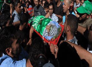 Öldürülen Filistinli çocuğun cenazesi toprağa verildi