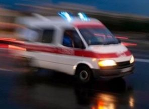 Erzurum'da kamyon devrildi