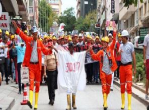 Soma işçileri Ankara'ya yürüyüş başlattı